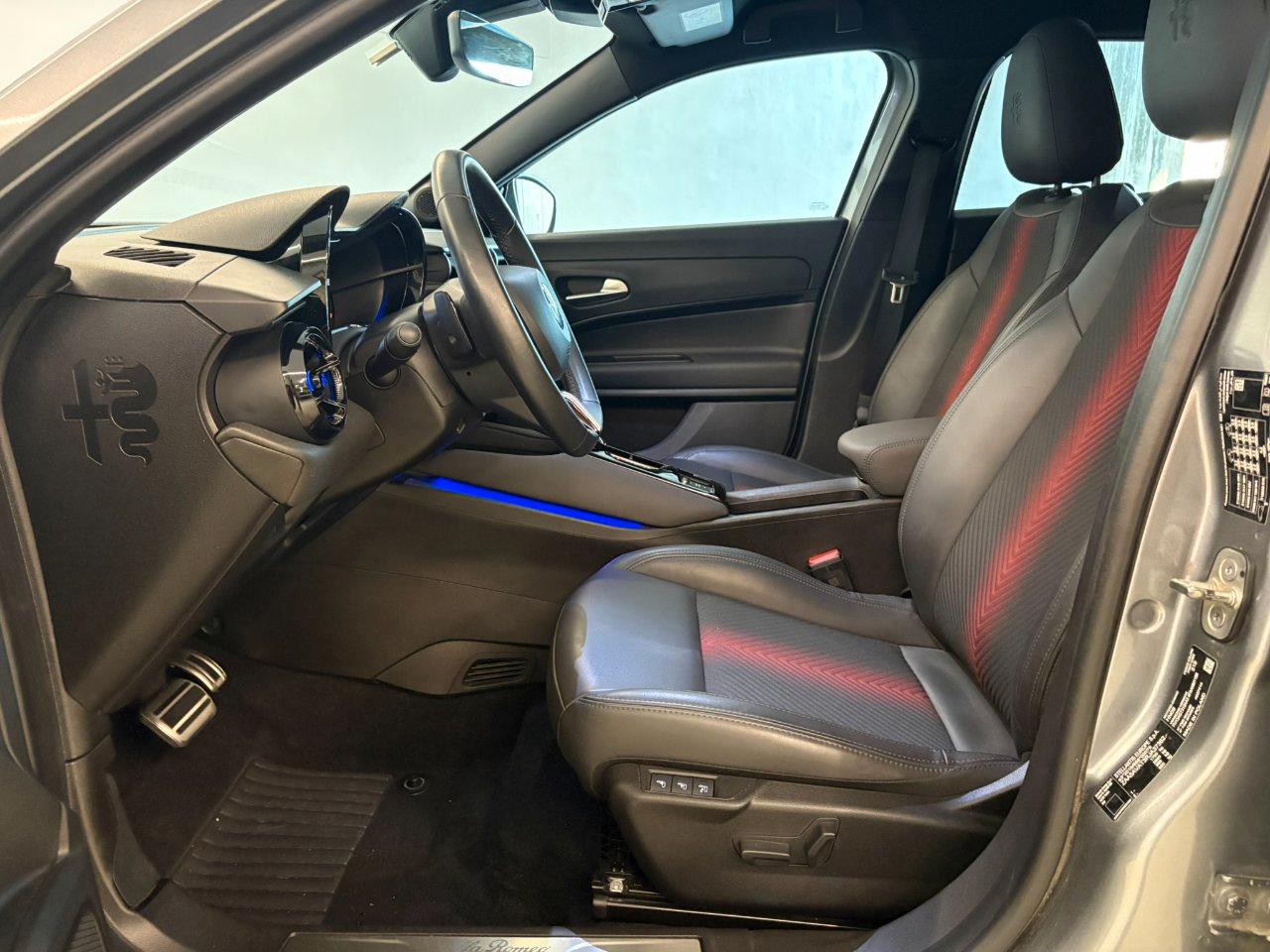 Alfa Romeo Junior 1.2 ibrida Speciale 145cv edct6