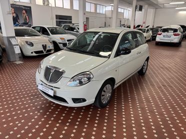 Lancia Ypsilon 1.2 69 CV Unyca NEOPATENTATI