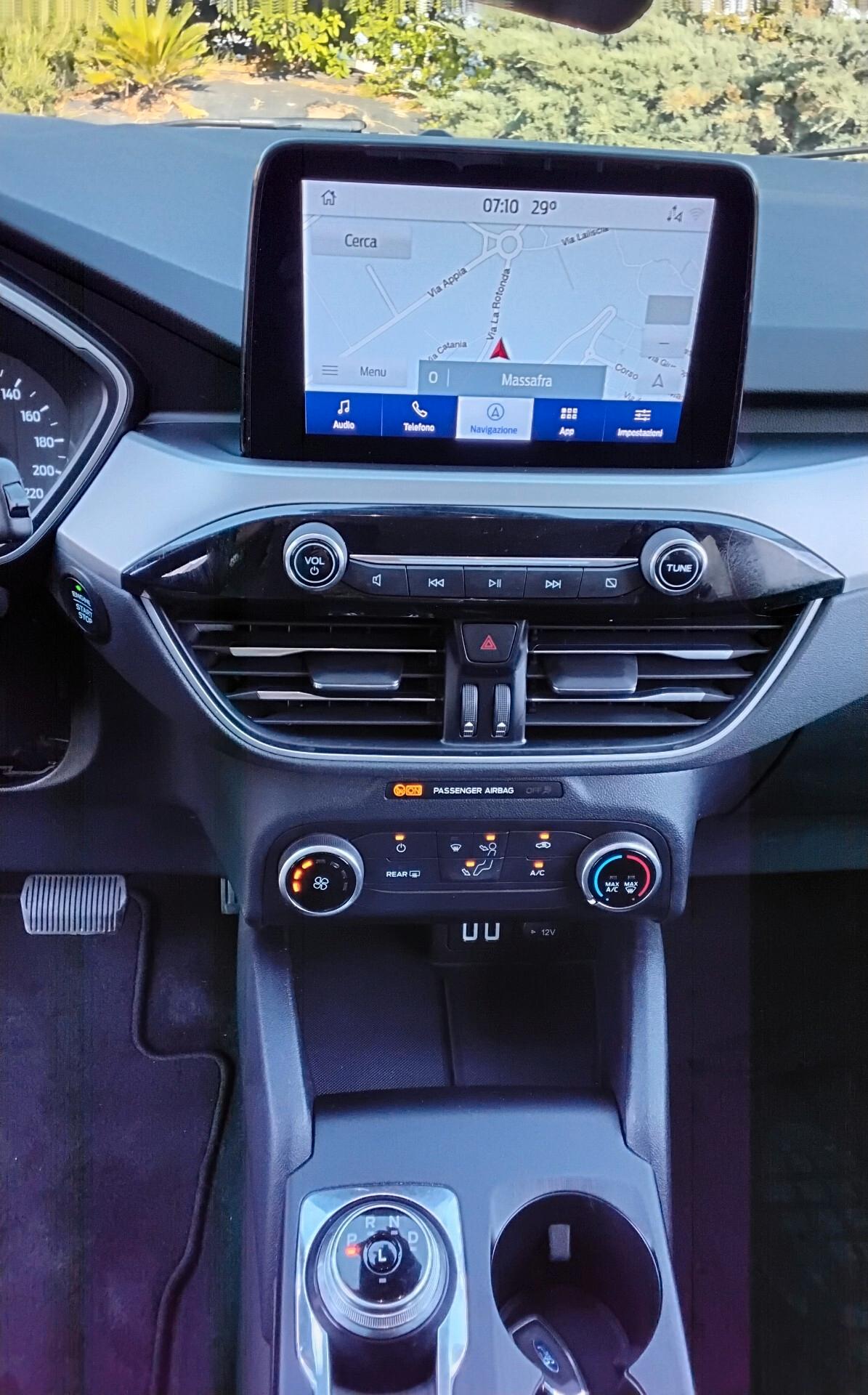 Ford Kuga 1.5 EcoBlue 120 CV aut. 2WD Titanium Business