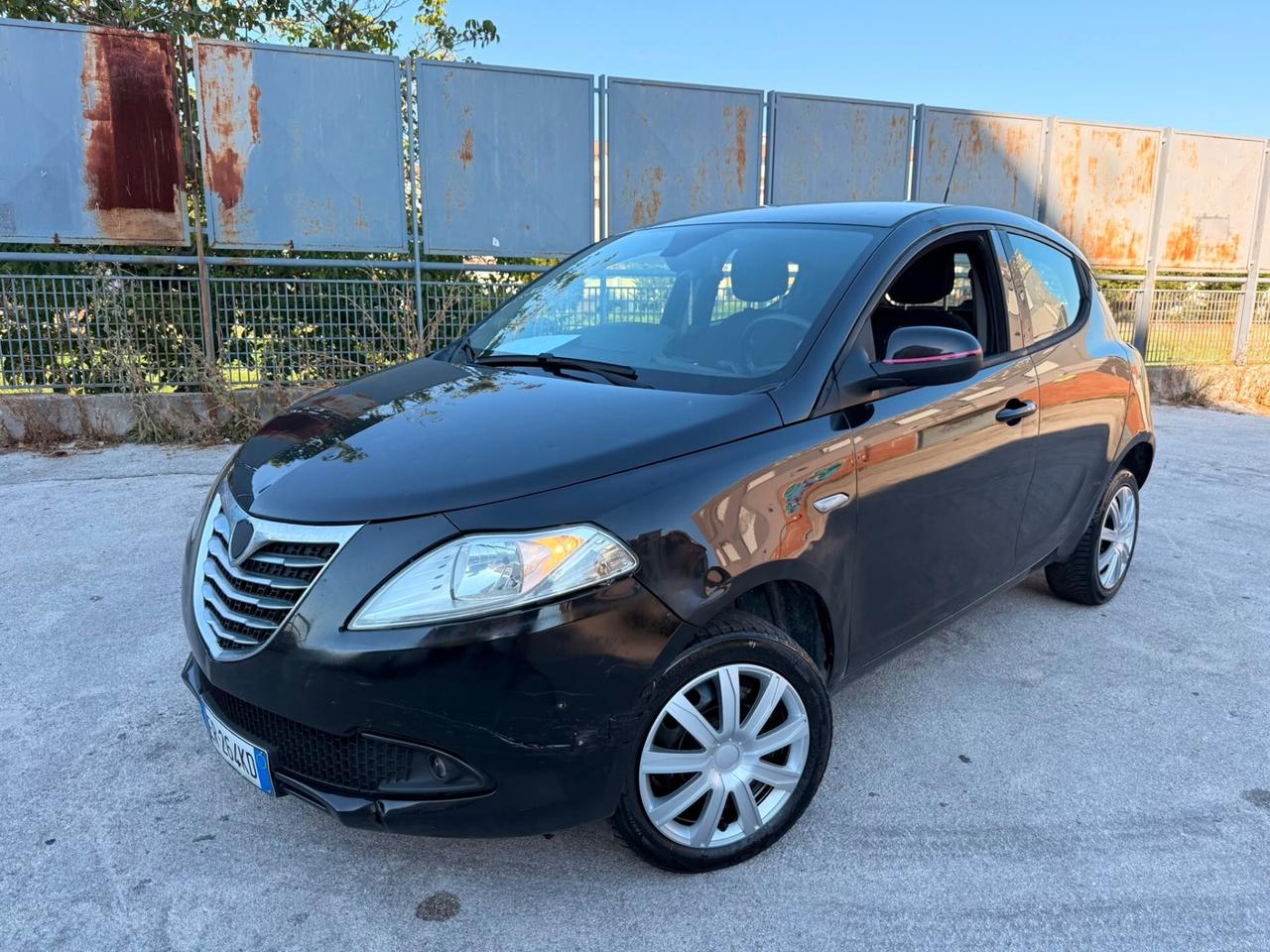 Lancia Ypsilon 0.9 TwinAir Metano 85 CV Full Ottima 2014