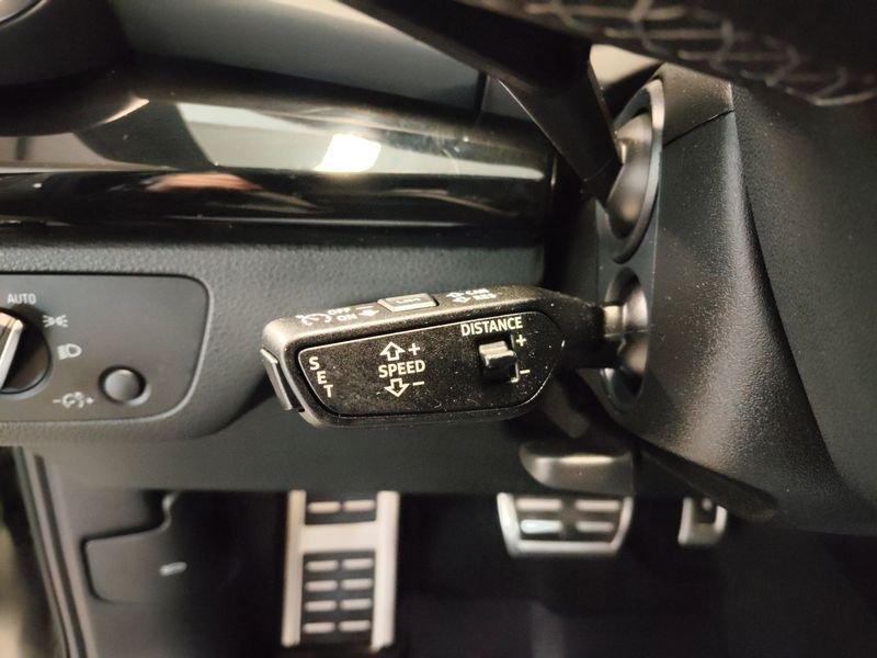 Audi Q5 40 TDI Identity Black quattro S tronic