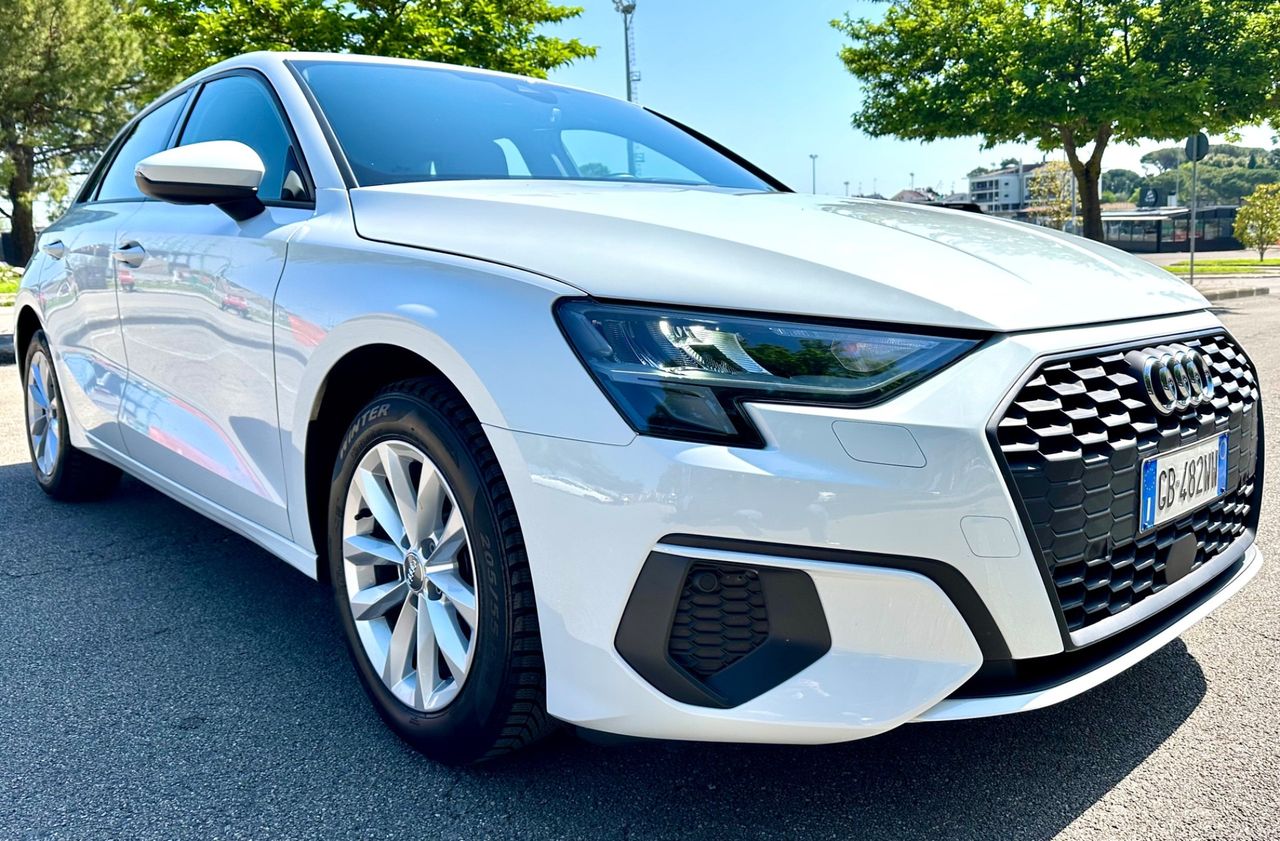 Audi A3 SPB 35 2.0 tdi 150CV Sport S tronic