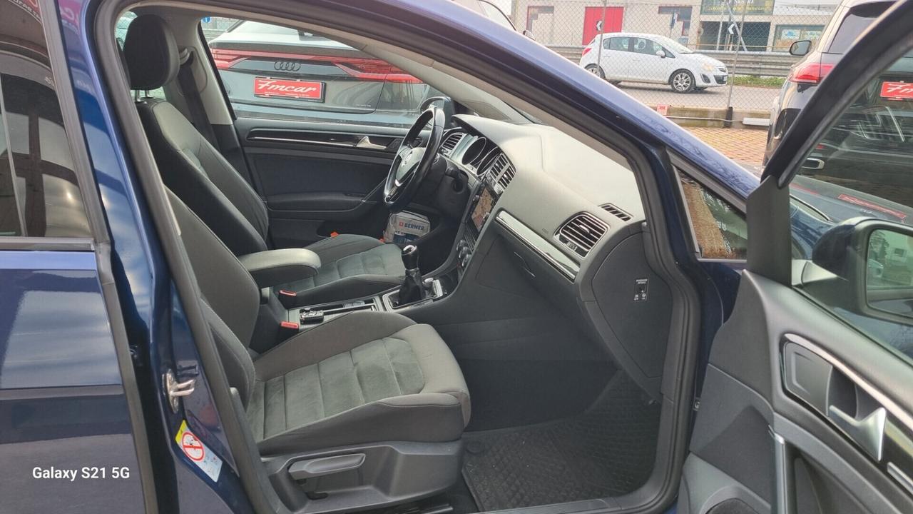 Volkswagen Golf 5p 1.5 tgi Highline BlueMotion 130cv