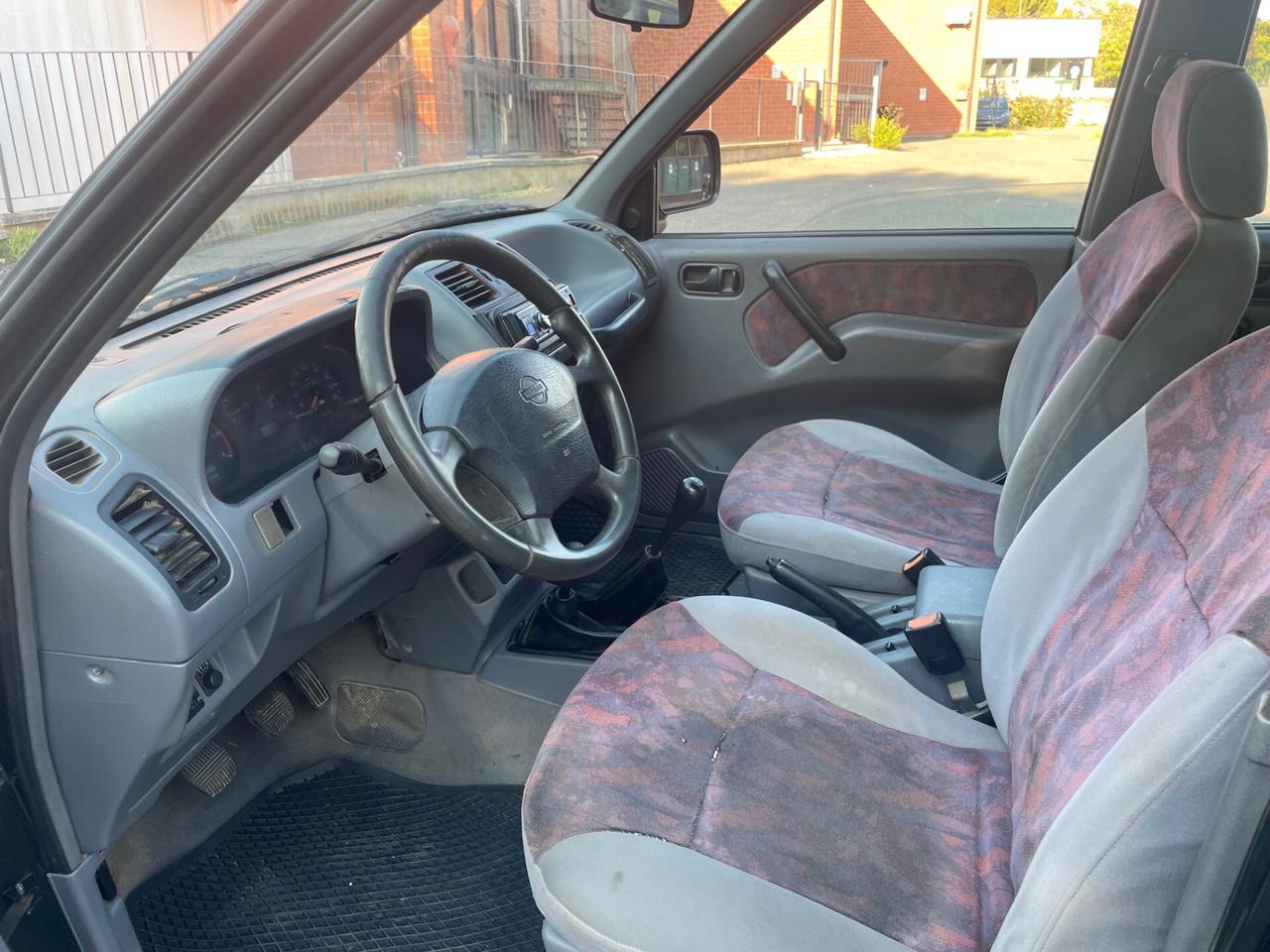 Nissan Terrano II 2.7 Tdi 5 porte SE