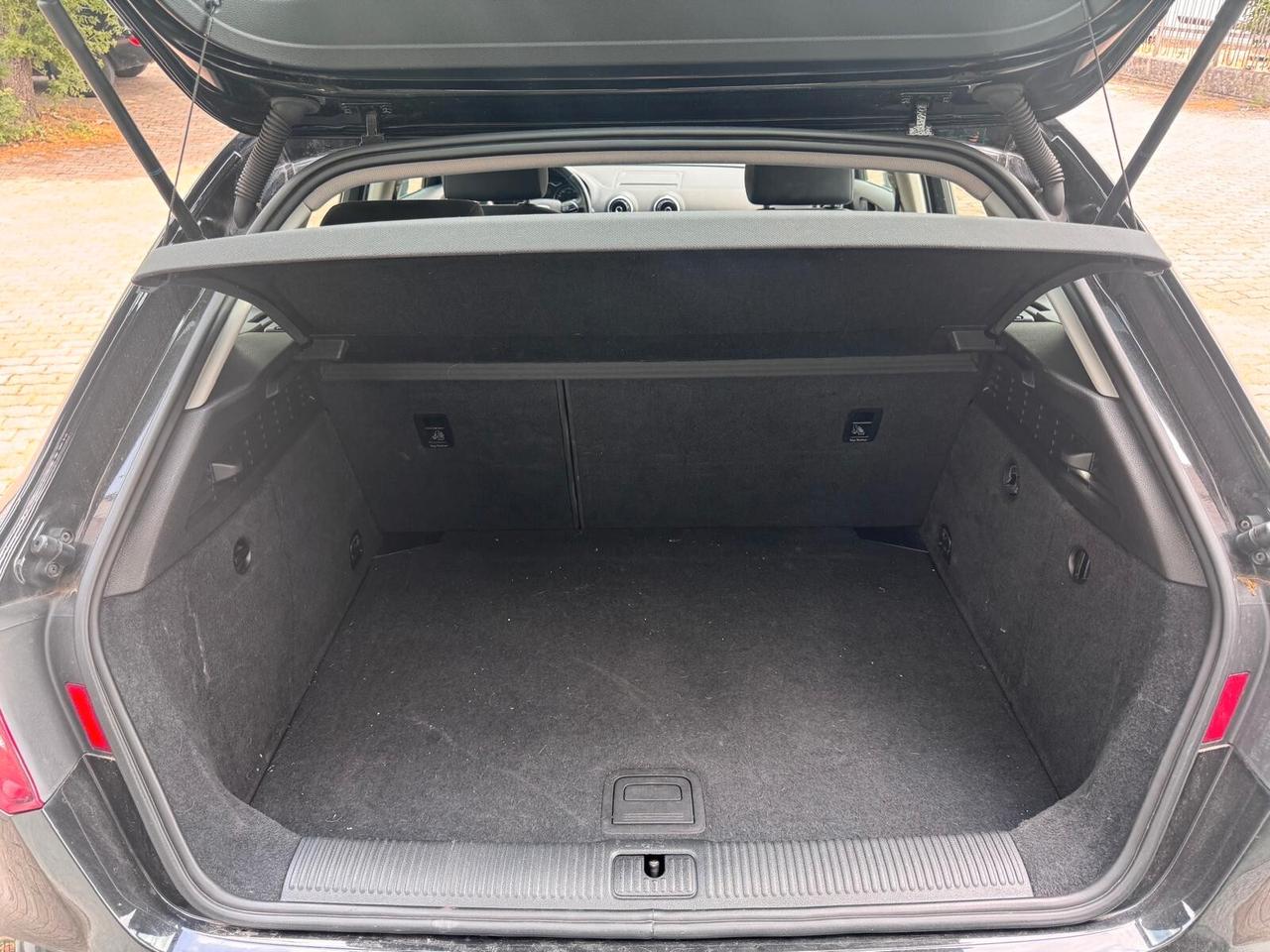 AUDI A3 1.6 TDI 110CV 2016