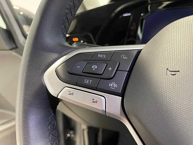 Volkswagen Golf 8ª serie 2.0TDI 115CV DSG Life - IVA ESPOSTA/NEOPATENTATI