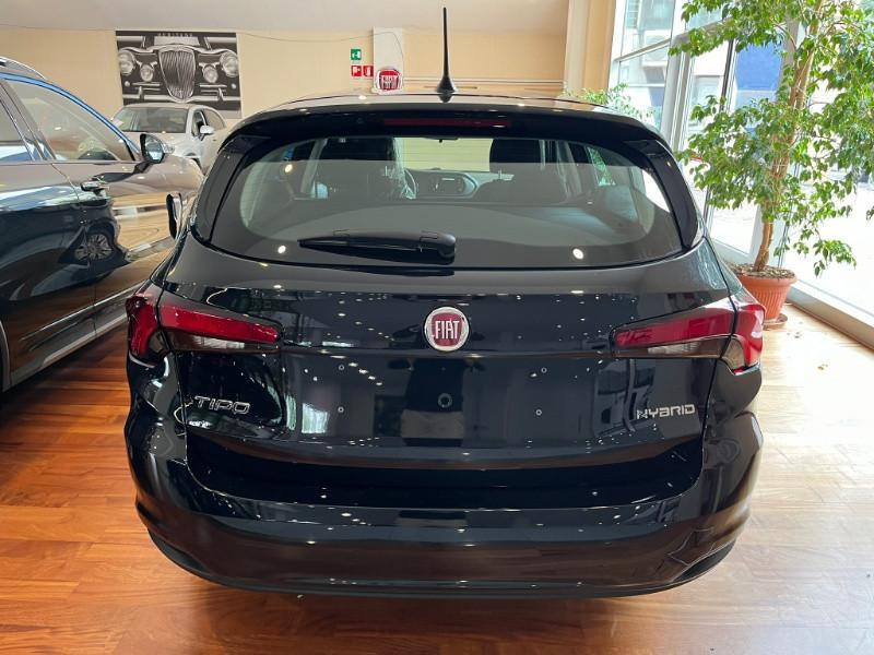 FIAT Tipo 1.5 Hybrid DCT SW