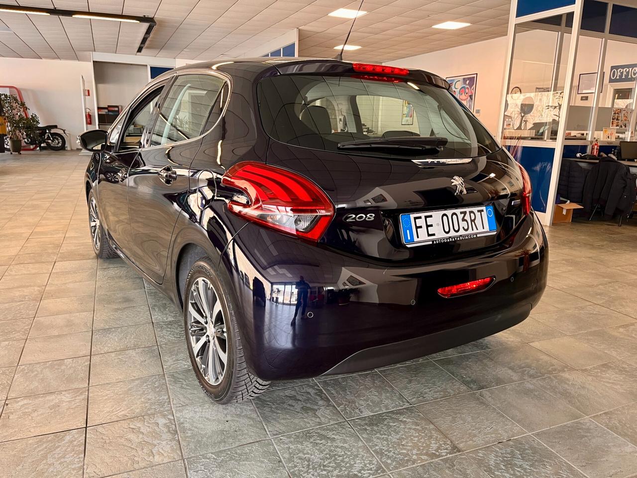 Peugeot 208 1.2 82cv 5 porte Allure