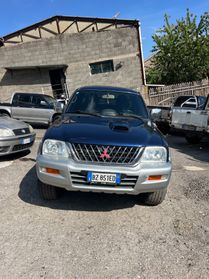 Mitsubishi L200 2.5 TDI 4WD Club Cab Pup. GLS Targ.