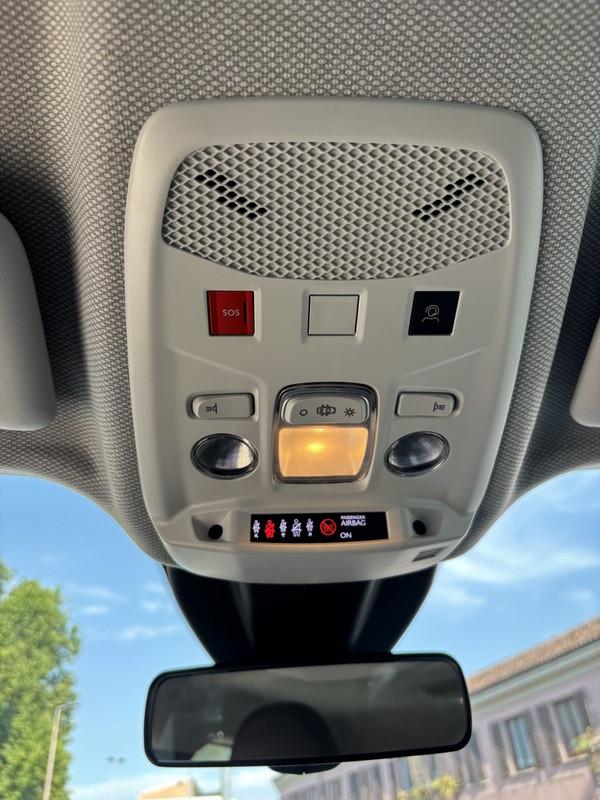 Jeep Avenger 1.2 turbo Altitude fwd 100cv LED-APP CONNECT-17"