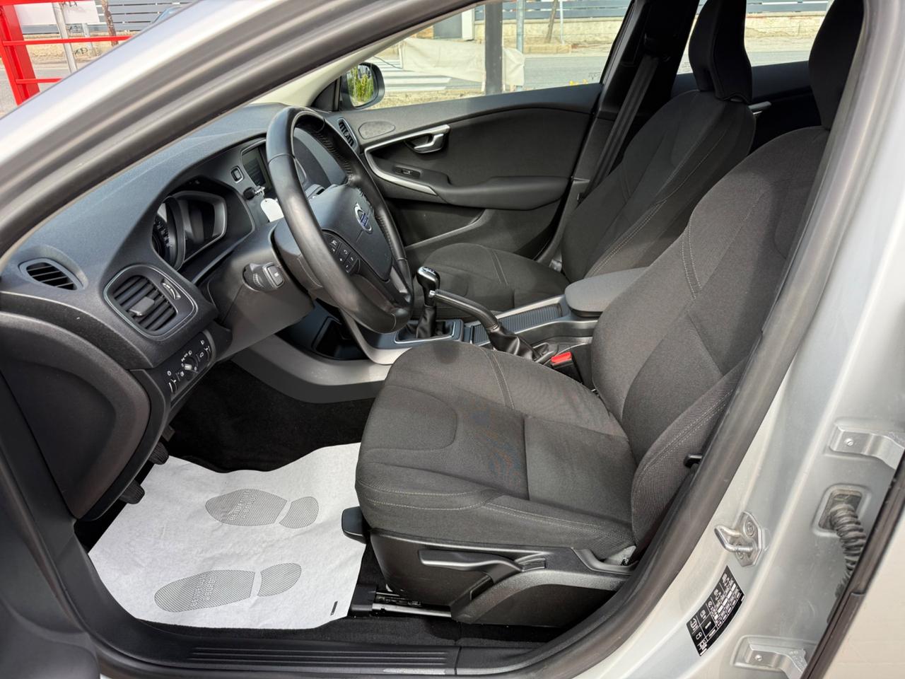 Volvo V40 D2 1.6 Momentum UNICO PROPRIETARIO