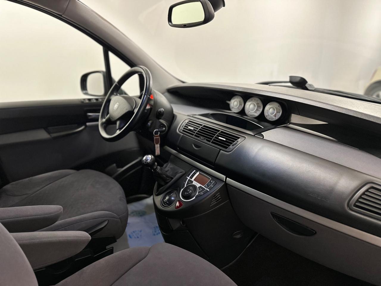 Fiat Ulysse 2.0 MJT 136 CV Emotion 7 POSTI