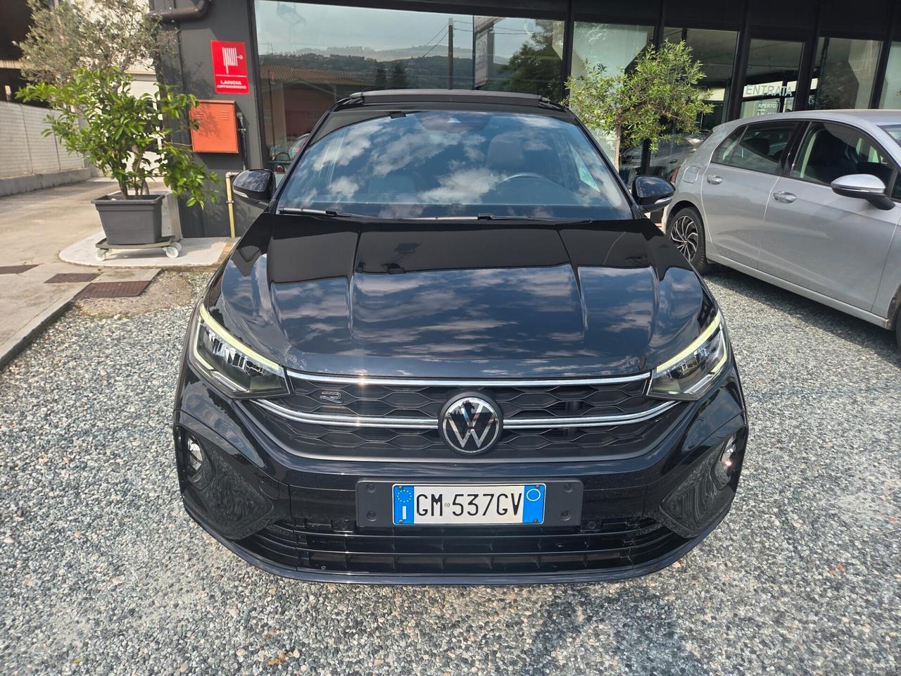 Volkswagen Taigo 1.0 TSI 110 CV DSG R-Line