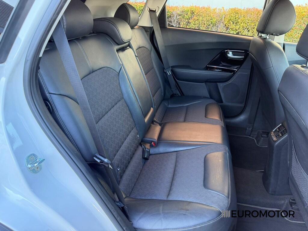 Kia Niro 1.6 GDI HEV Style Techno Pack 2WD DCT