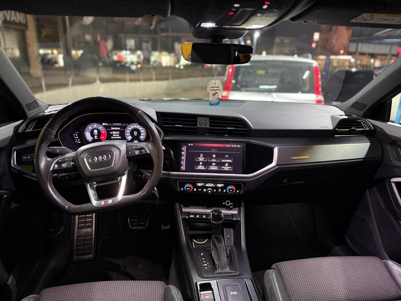 Audi Q3 SPB 35 TDI quattro S line edition