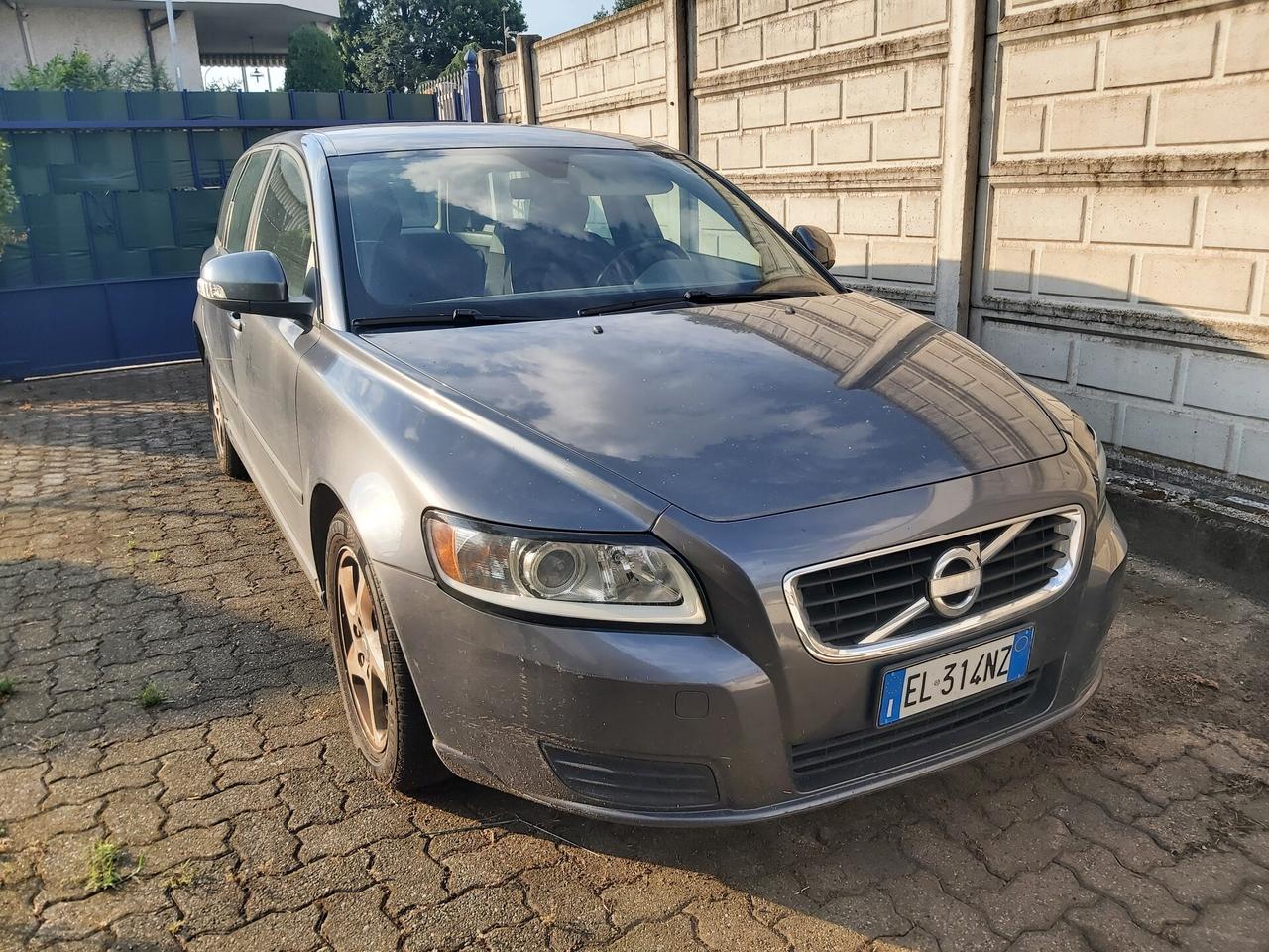 Volvo V50 D2 POLAR