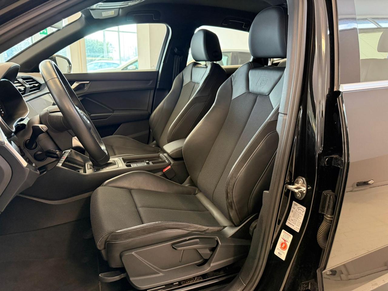 Audi Q3 35 TDI S tronic line edition