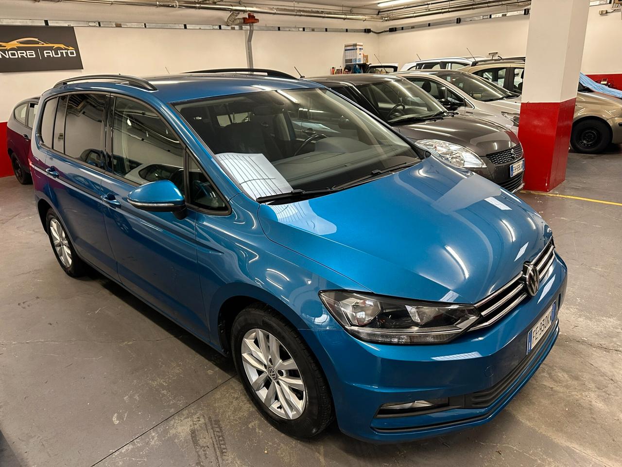 Volkswagen Touran 2.0 TDI 150 CV DSG Comfortline BlueMotion Tech.