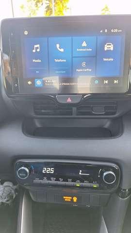 Toyota Yaris Yaris IV 2020 1.5h Active KM 0