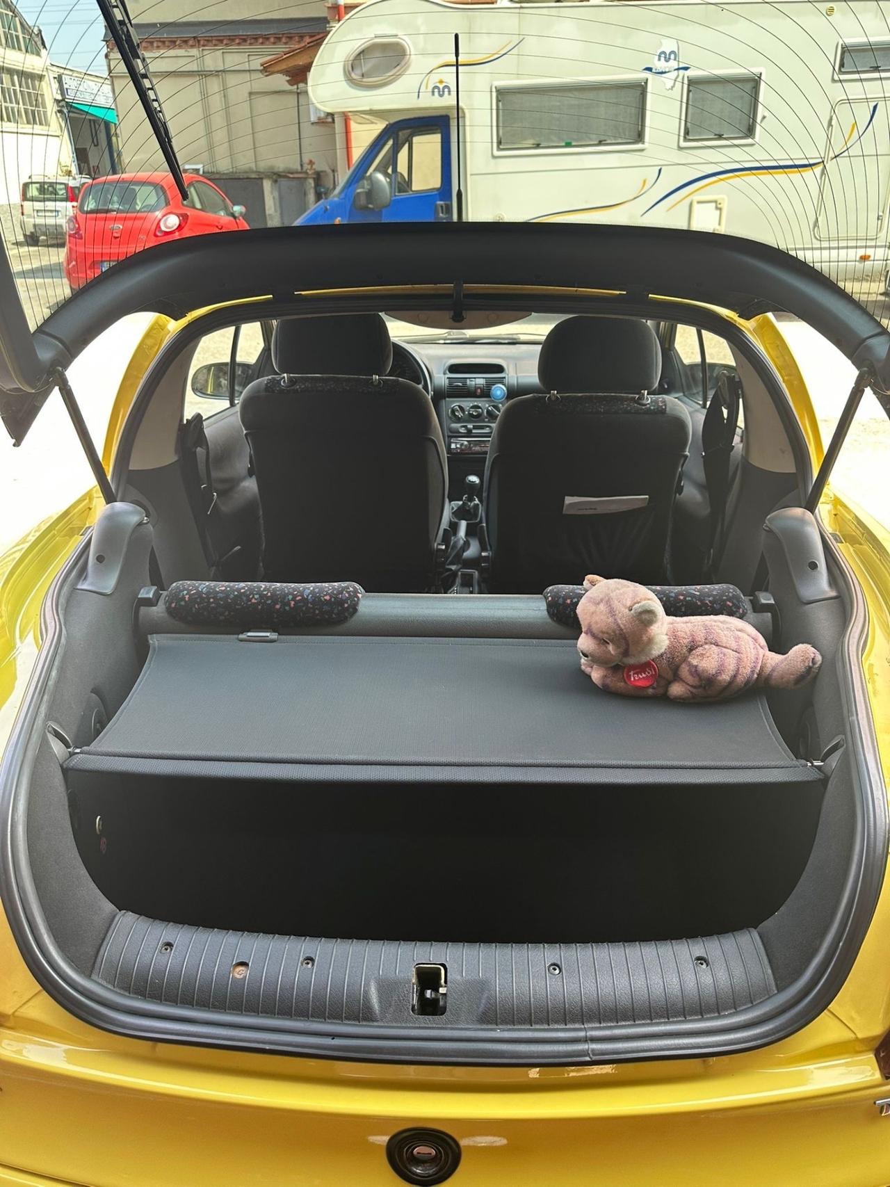 Opel Tigra 1.4i 16V cat