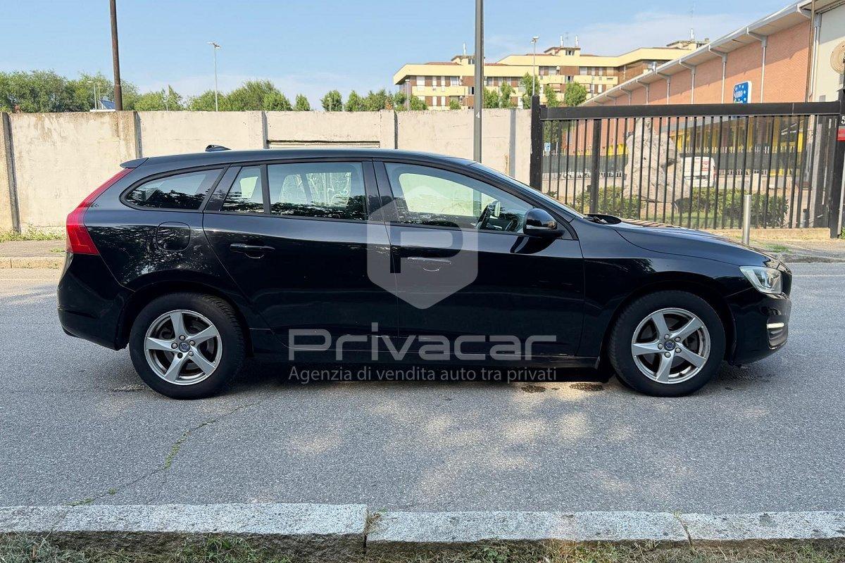 VOLVO V60 D2 1.6 Powershift Momentum