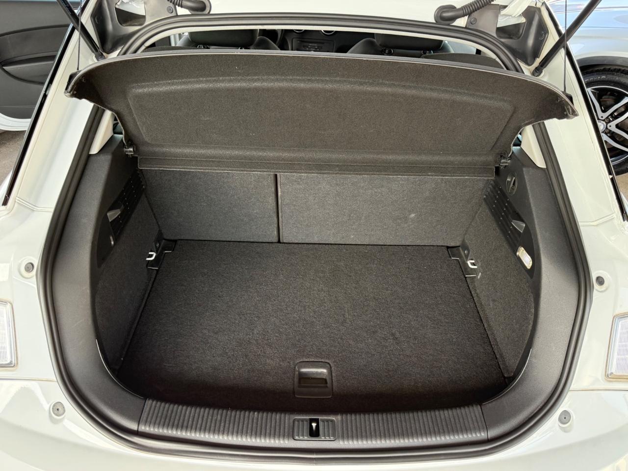 A1 1.6 TDI -s-line -rate-(( PERFETTA )) -