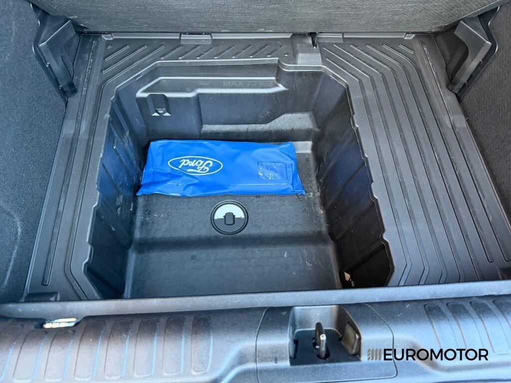 Ford Puma 1.0 EcoBoost Hybrid Titanium