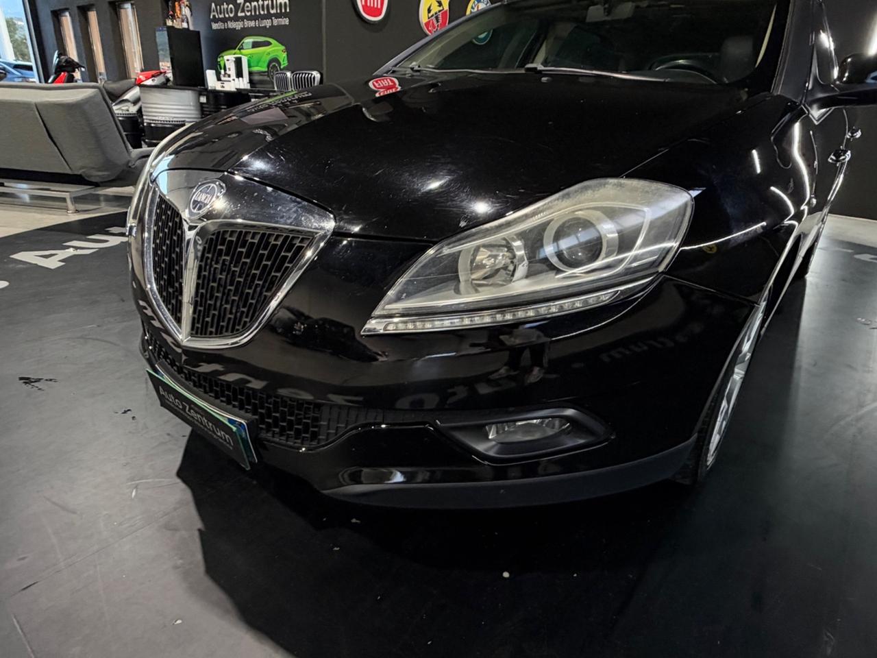 Lancia Delta 1.6 MJT DPF Platino