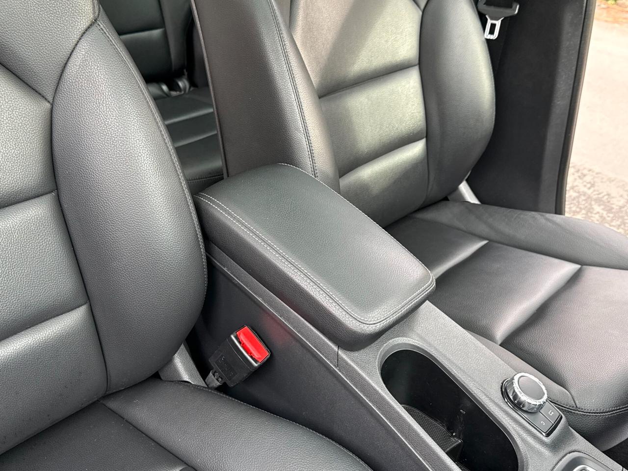 MercedesBenz B 180 CDI *TETTO *PELLE TOTALE - 2014