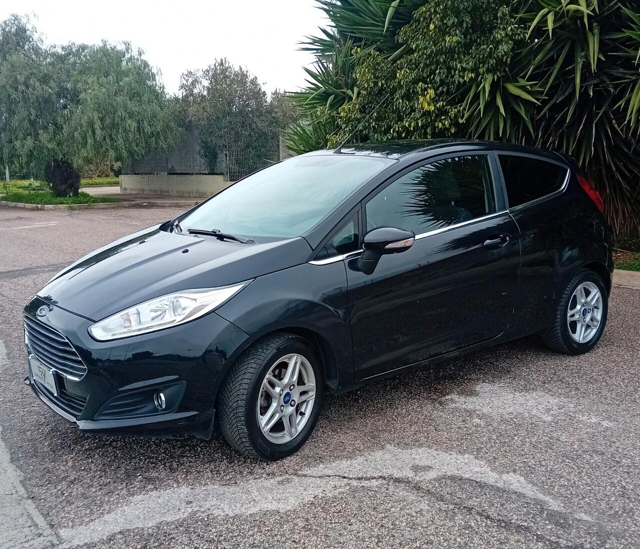 Ford Fiesta 1.5 TDCi 75CV 3 porte Titanium