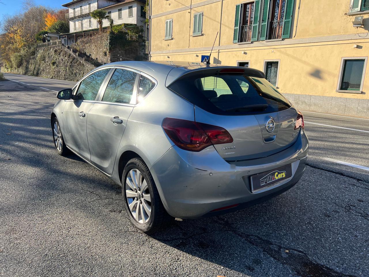 Opel Astra 1.7 CDTI 110CV 5 porte Cosmo