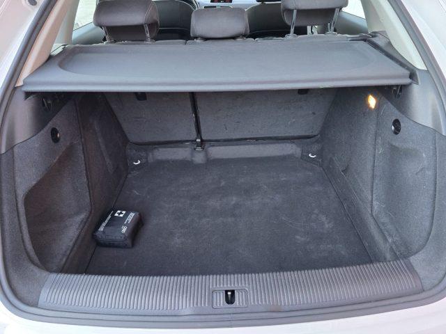 AUDI Q3 2.0 TDI quattro Business
