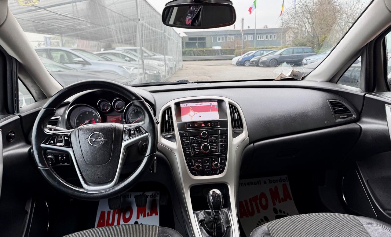 Opel Astra 2012 1.7 CDTI 125CV Sports Tourer Cosmo ! ! !