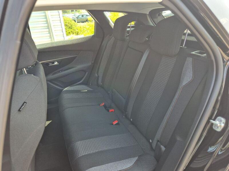 Peugeot 3008 BlueHDi 130 S&S Active Business