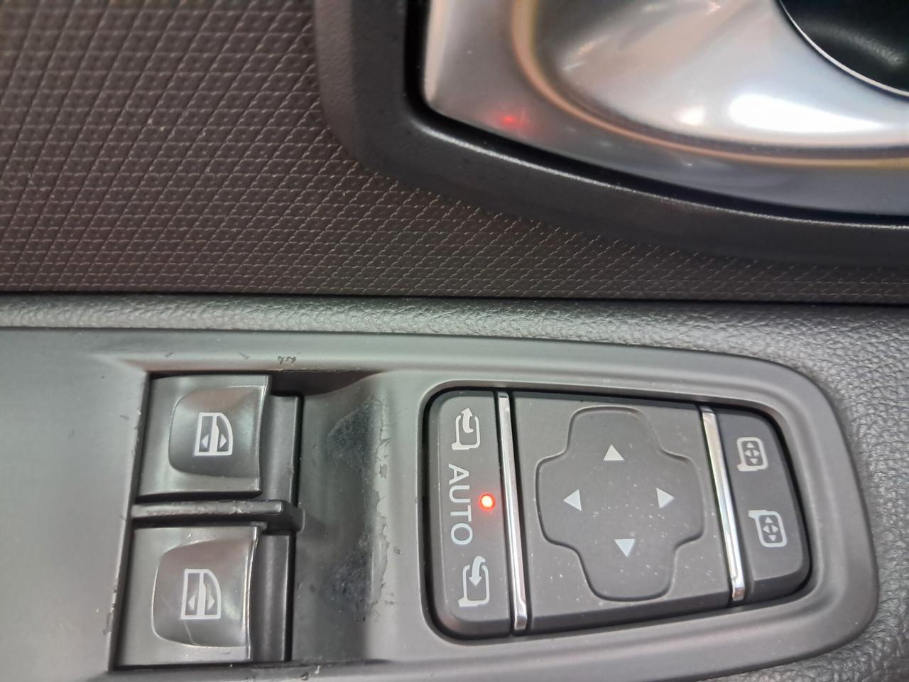 Renault Clio TCe 12V 90 CV GPL Start&Stop 5 porte Energy Duel