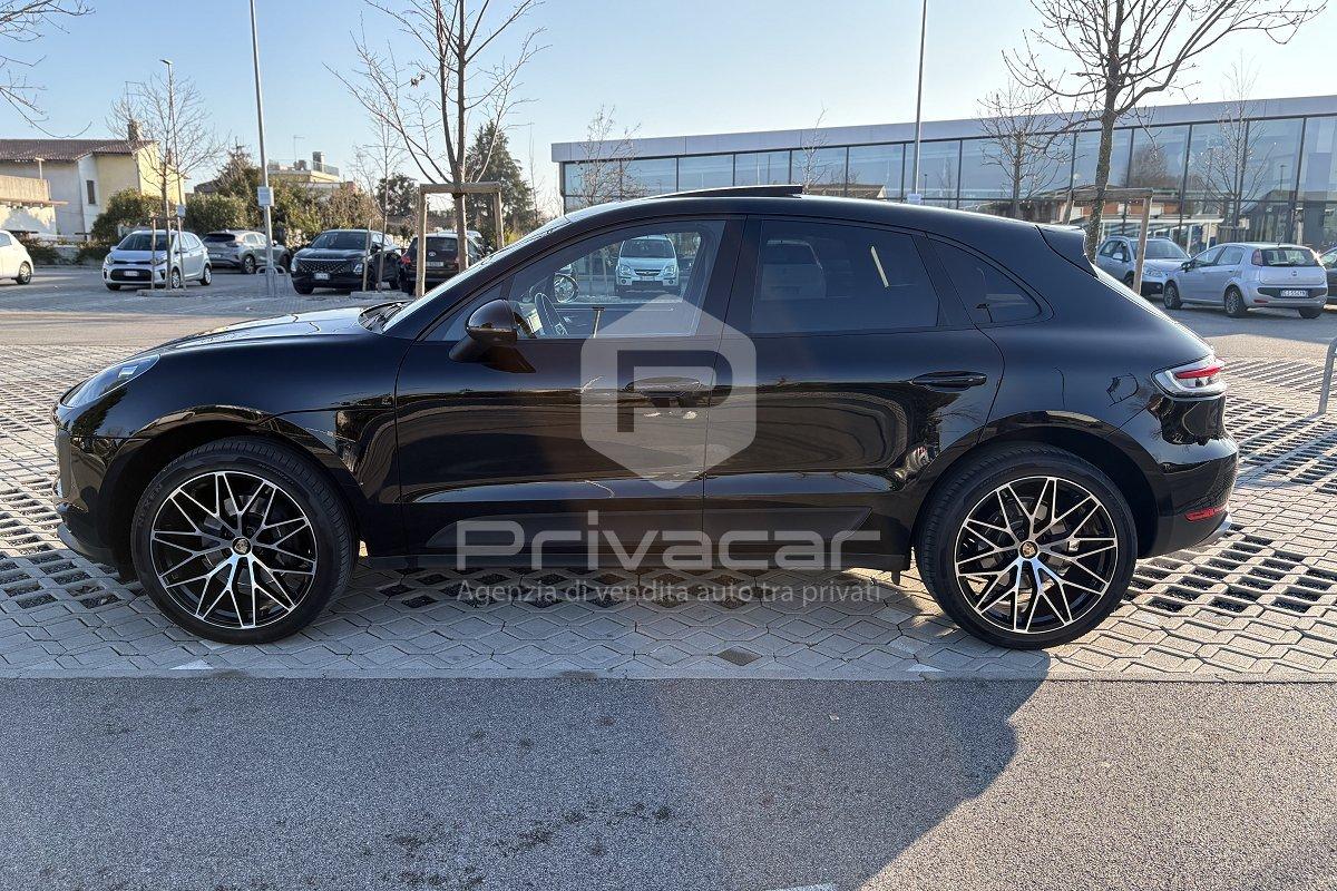 PORSCHE Macan 2.0