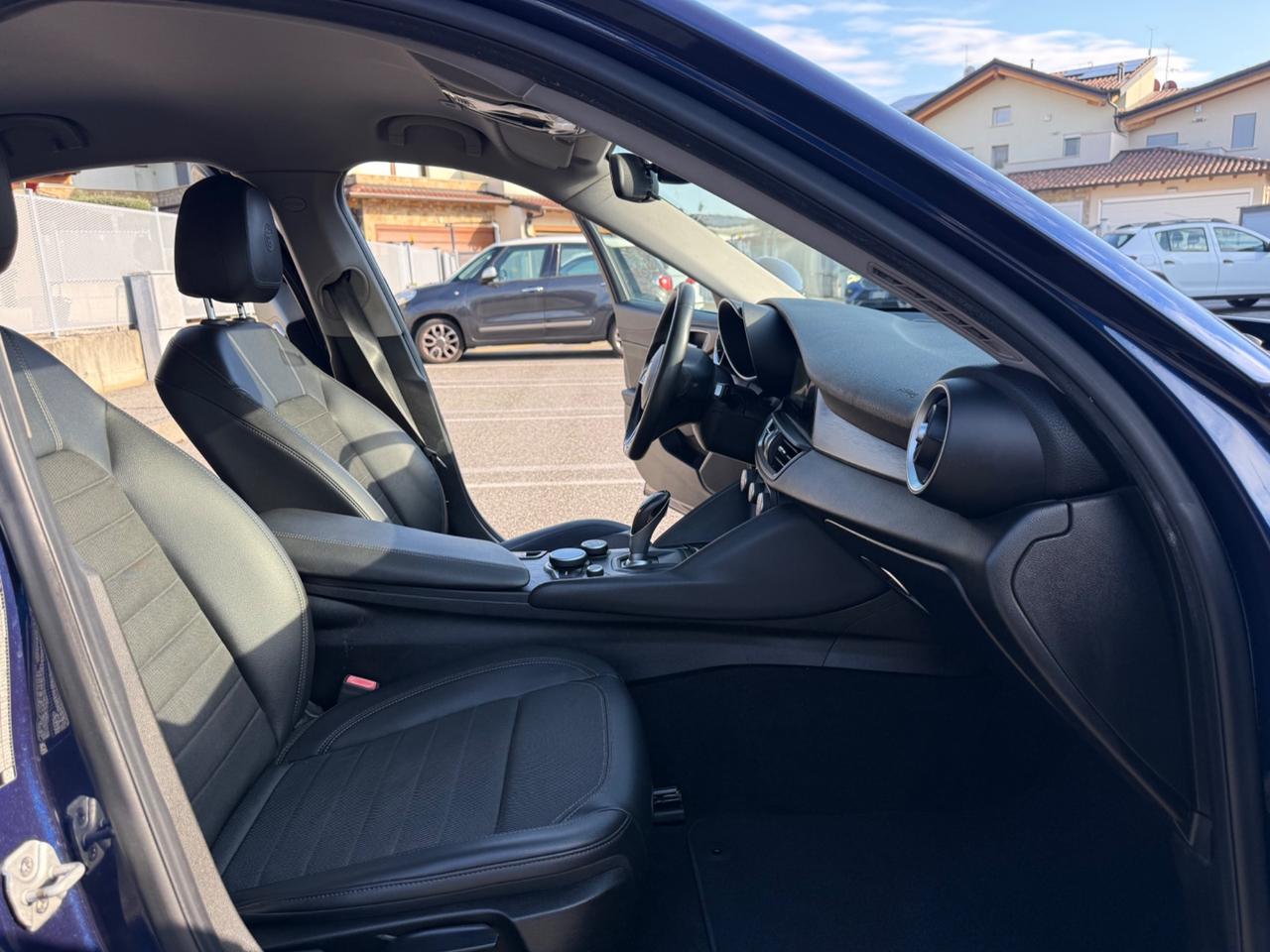 Alfa Romeo Giulia 2.2 Turbodiesel 150 CV
