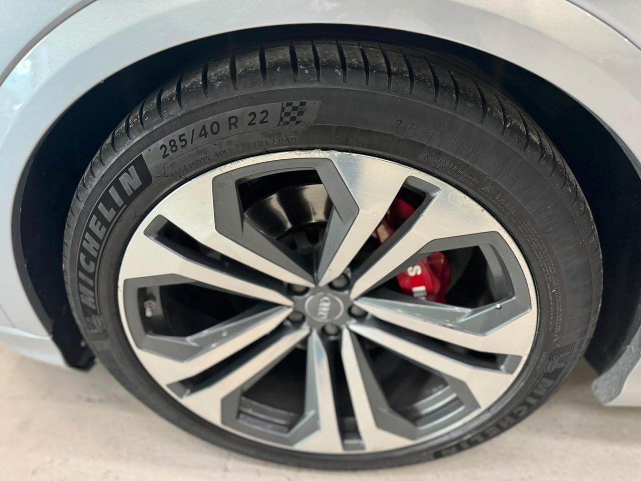 Audi Q8 50 TDI 286 CV quattro tiptronic Sport