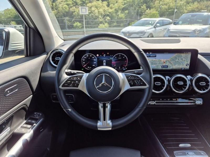 Mercedes-Benz GLA 180 d Progressive Advanced auto
