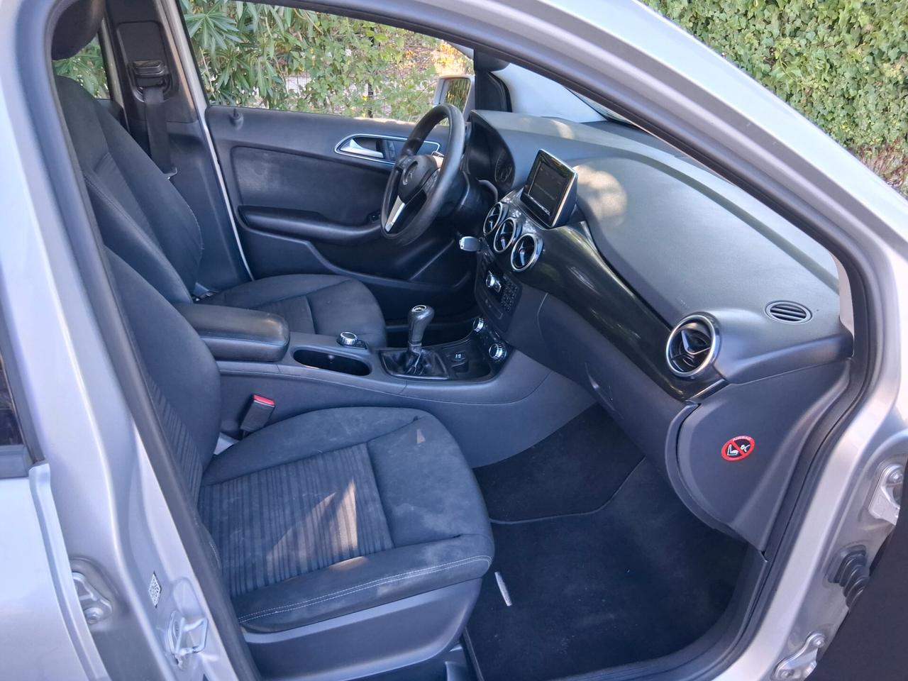 Mercedes-benz B 180 CDI Premium