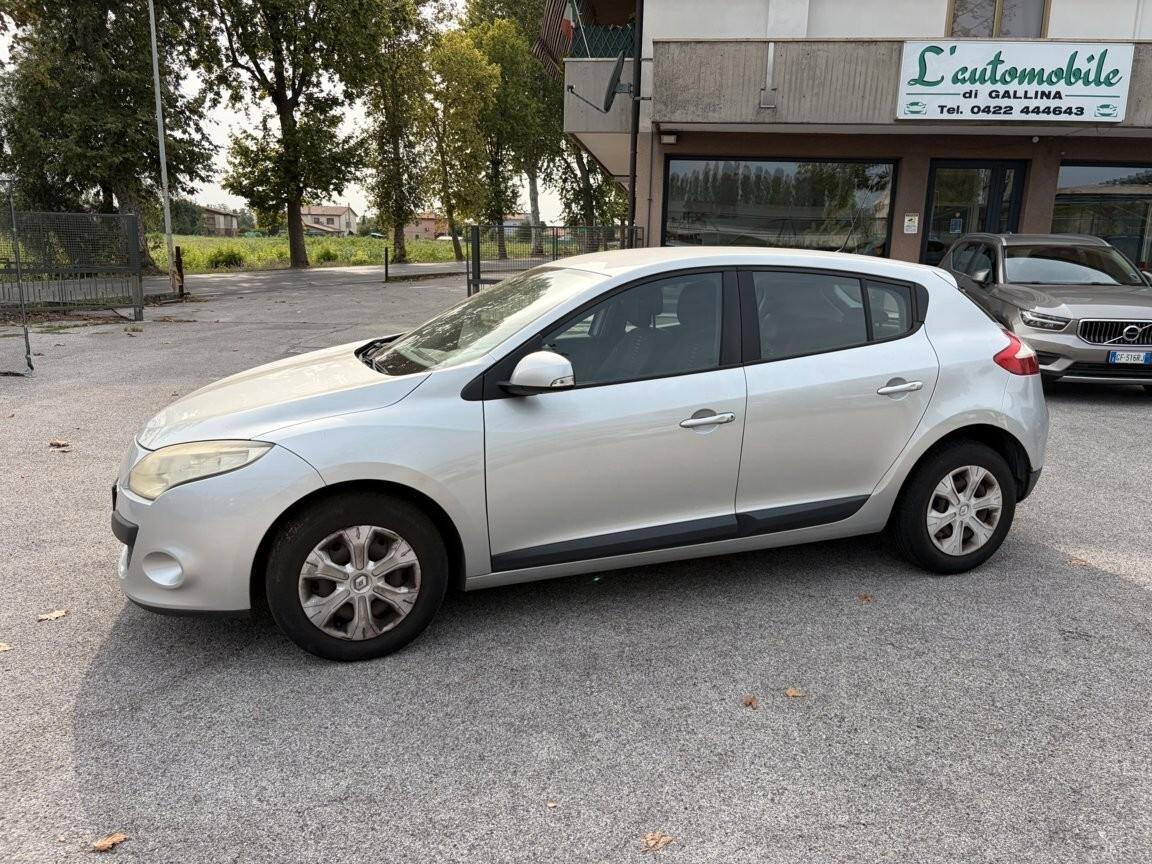 Renault Megane Mégane 1.5 dCi 90CV Confort