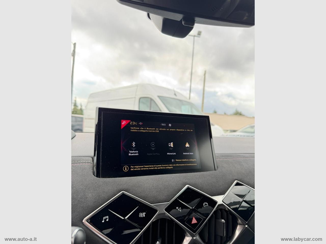 DS AUTOMOBILES DS 3 Crossback BlueHDi 110 PERFORMANCE LINE