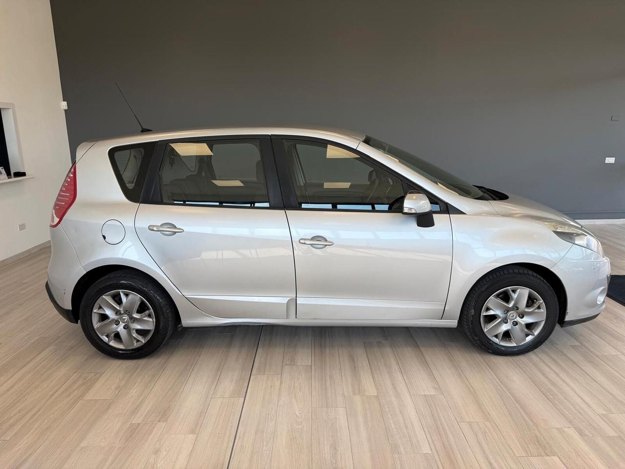 Renault Scenic Scénic X-Mod 1.5 dCi 110CV EDC Dynamique