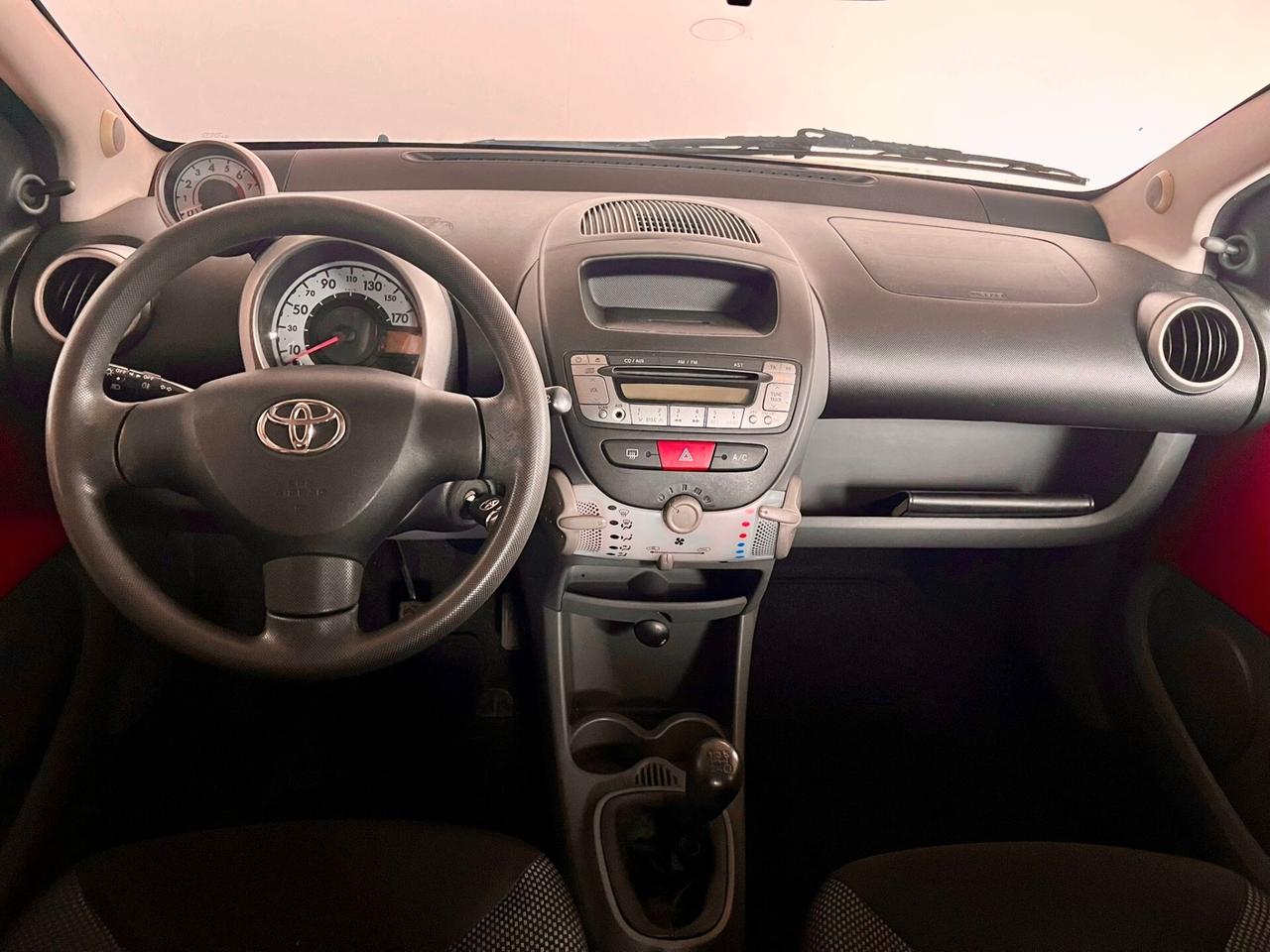 Toyota Aygo 1.0 12V VVT-i 5 porte