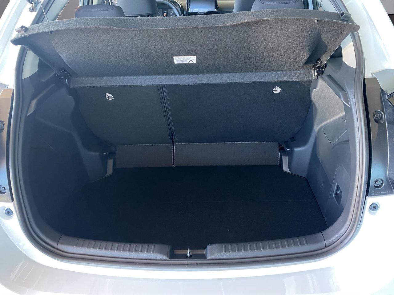 Mazda MAZDA2 1.5 vvt full hybrid electric Centre