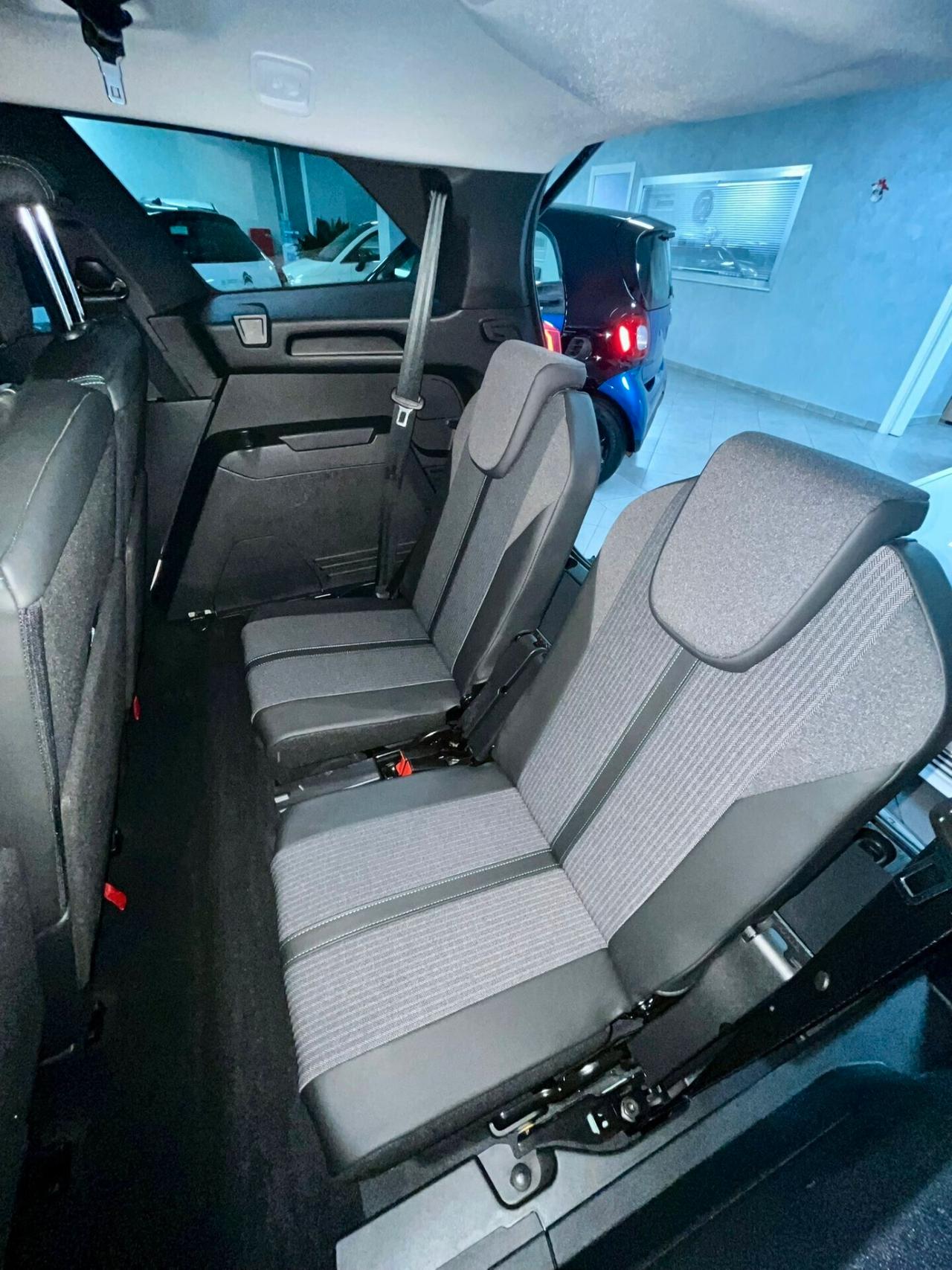 Peugeot 5008 BlueHDi 130 S&S EAT8 Allure Pack