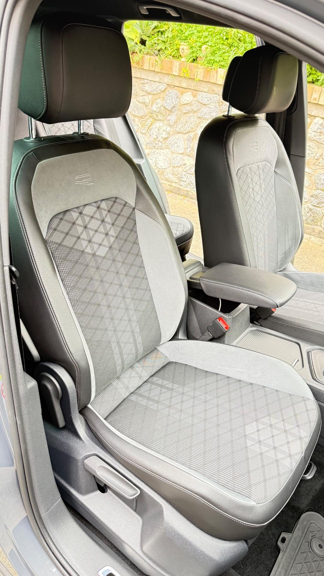 Volkswagen Tiguan 2.0 TDI 150 CV SCR DSG R-Line