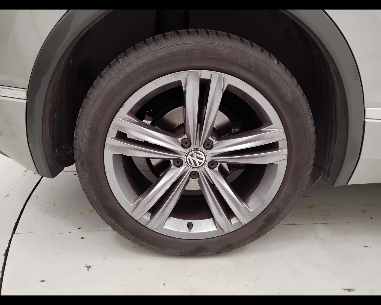 VOLKSWAGEN Tiguan II 2016 - Tiguan 2.0 tdi Sport 150cv