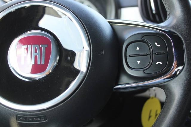 Fiat 500 1.0 hybrid Club 70cv con CarPLAY