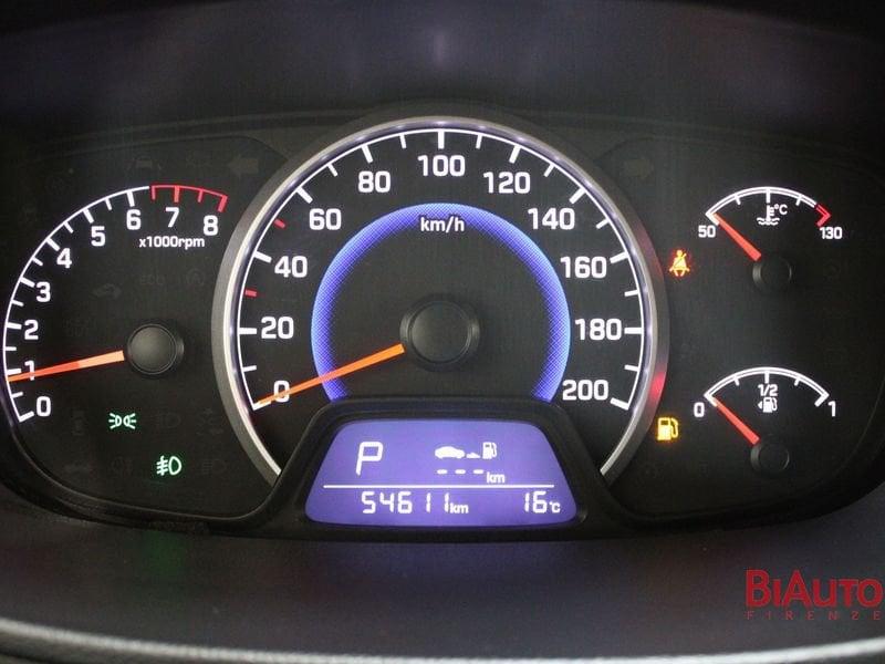Hyundai i10 i10 1.0 Login auto